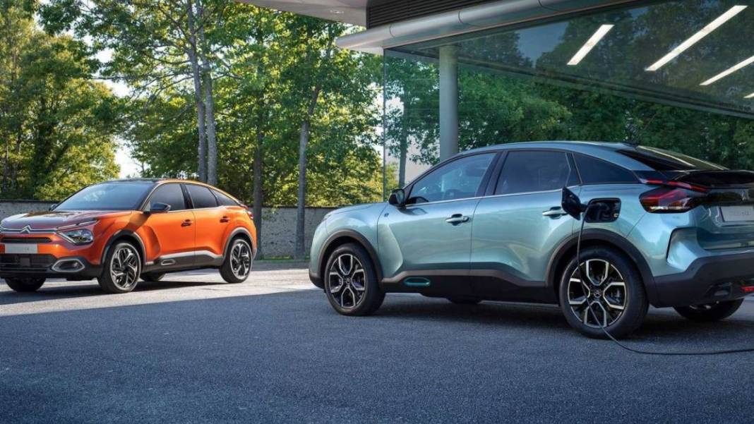 İşte en ucuz elektrikli araba! Dev firma öyle bir indirim yaptı ki duyan bayiye koşuyor 2